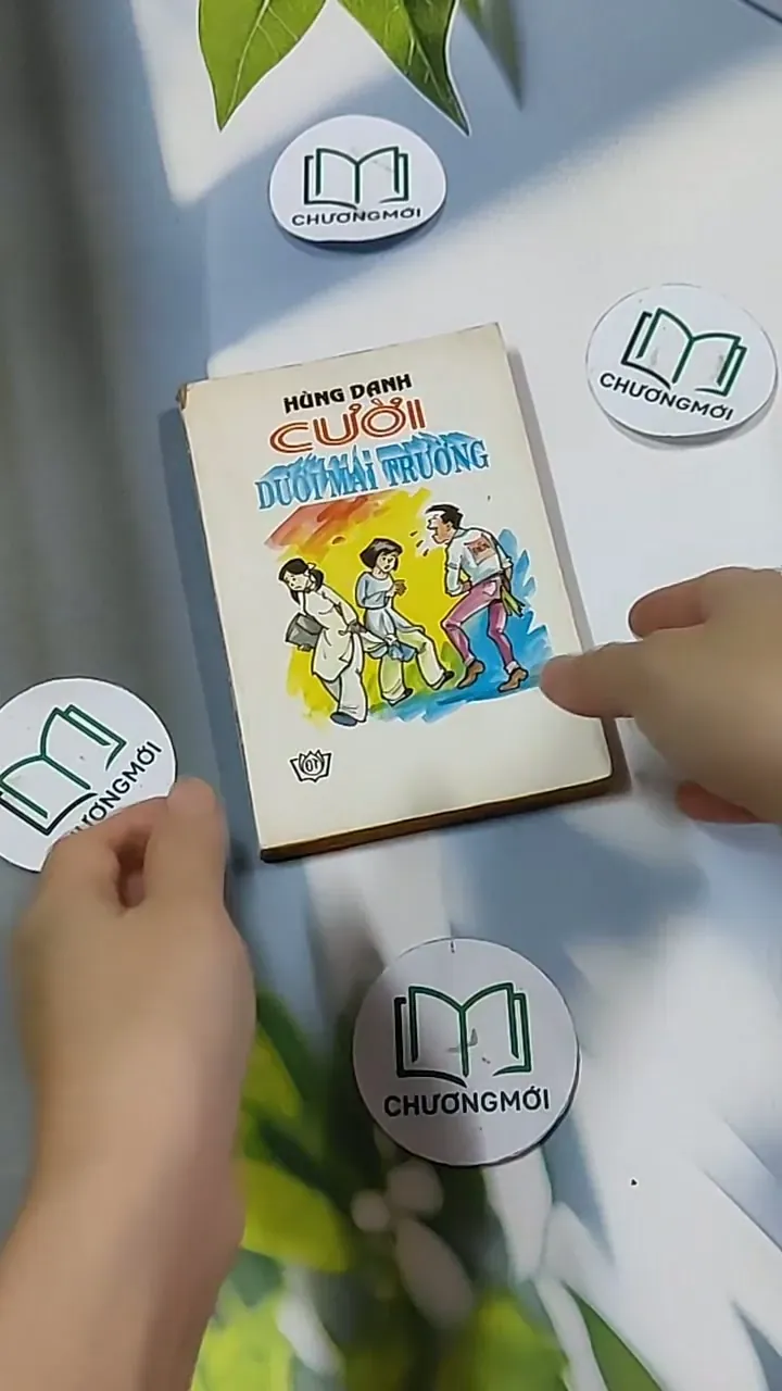 Cười Dưới Mái Trường - Hùng Danh 703149