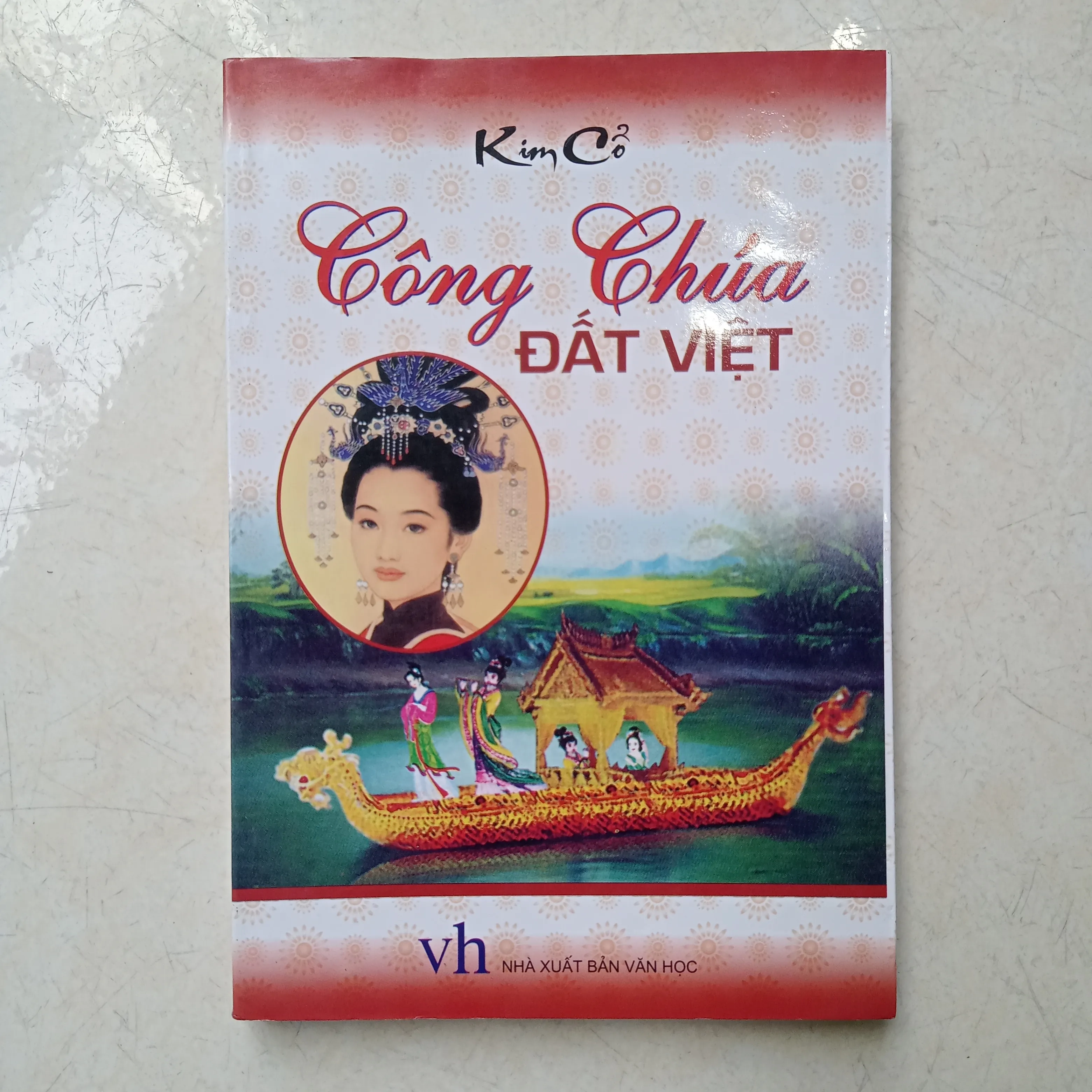 Công Chúa Đất Việt 📚 by  - Sách Book Cover - Ngọc Hiển Books