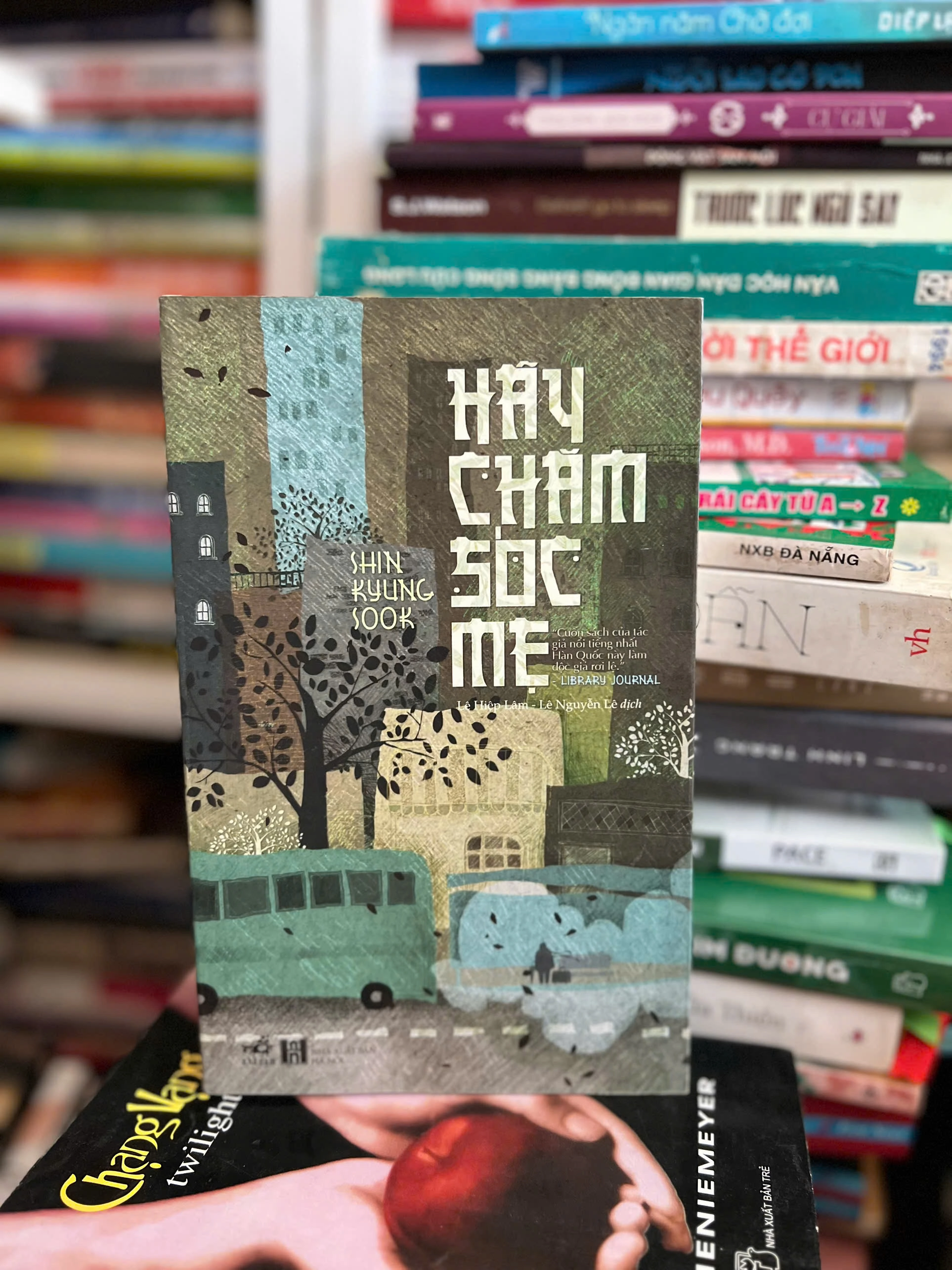 Hãy Chăm Sóc Mẹ by Shin Kyung-sook - Sách Book Cover - Ngọc Hiển Books