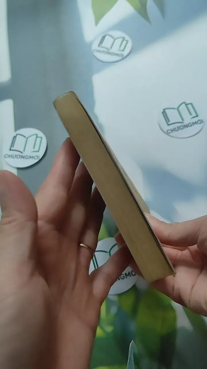 Chớ Vội Vã Dù Dòng Đời Xô Ngã - Gyatso Rinpoche 787041