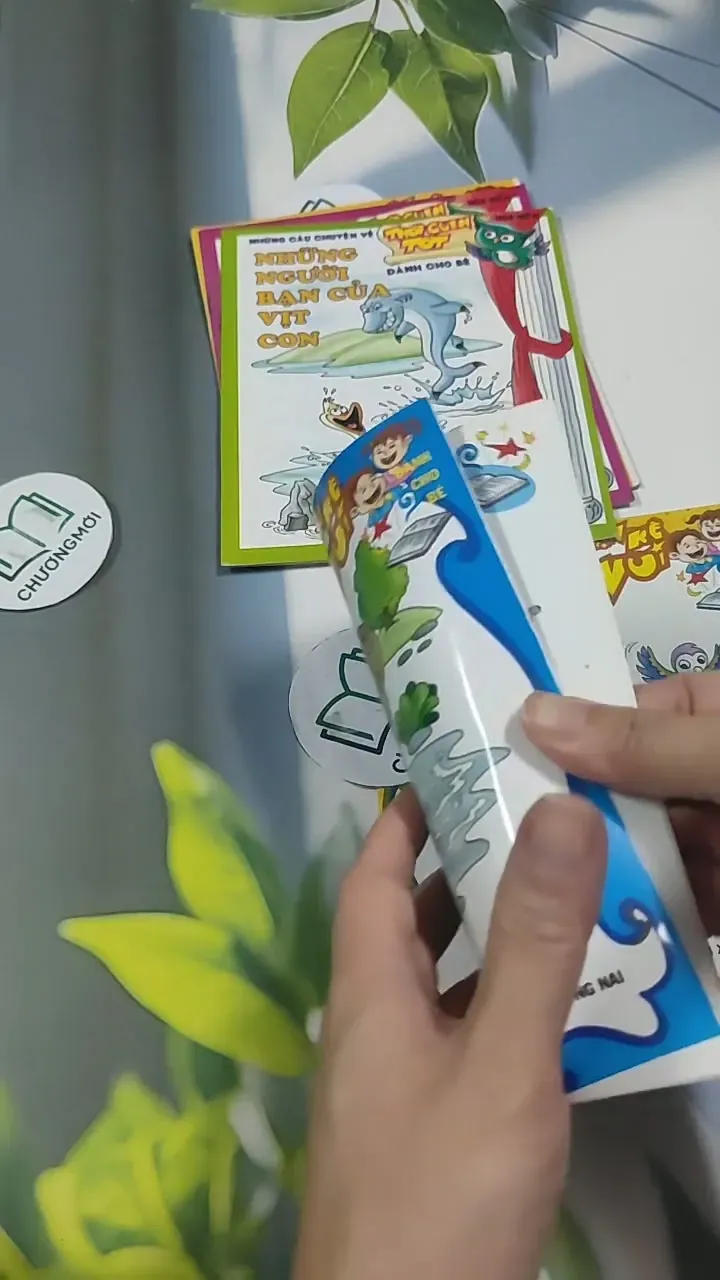 Combo Truyện Màu: Số Một Và Số Không, Tình Bạn Của Chó, Việc Ai Nấy Làm, Nét Đẹp Của Hươu 715656