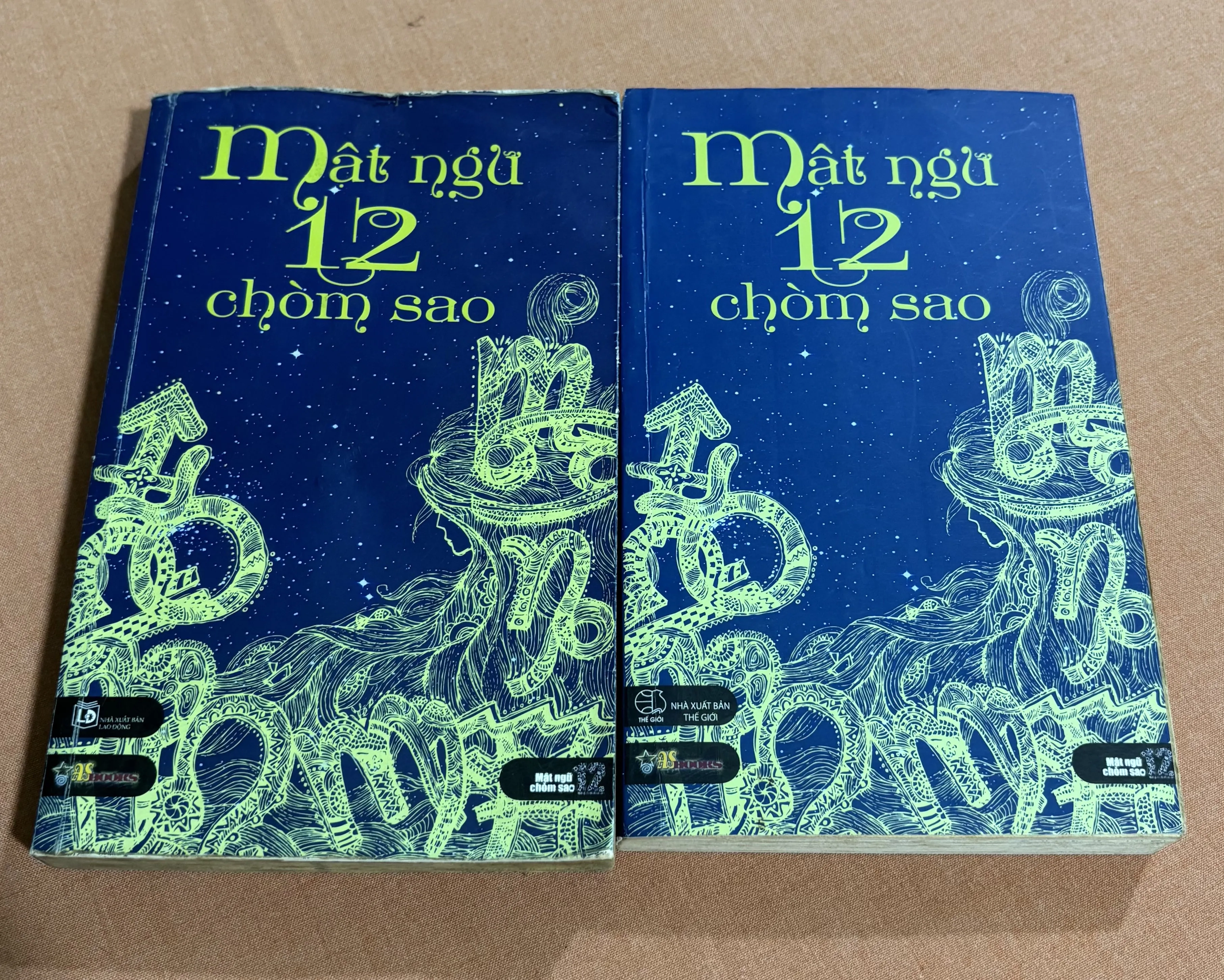 Mật ngữ 12 chòm sao 🌊 by  - Sách Book Cover - Ngọc Hiển Books