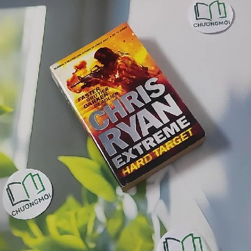 Hard Target - Chris Ryan