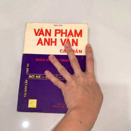 (2 quyển) Từ Vựng Tiếng Anh (trình độ sơ cấp) + Văn Phạm Anh Văn (căn bản) 398359
