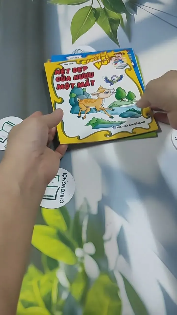 Combo Truyện Màu: Số Một Và Số Không, Tình Bạn Của Chó, Việc Ai Nấy Làm, Nét Đẹp Của Hươu 715656