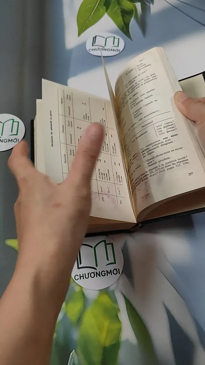 Guide de Conversation Français-Russe - Y.G. Ovsienko & J.P. Dussaussois 749551