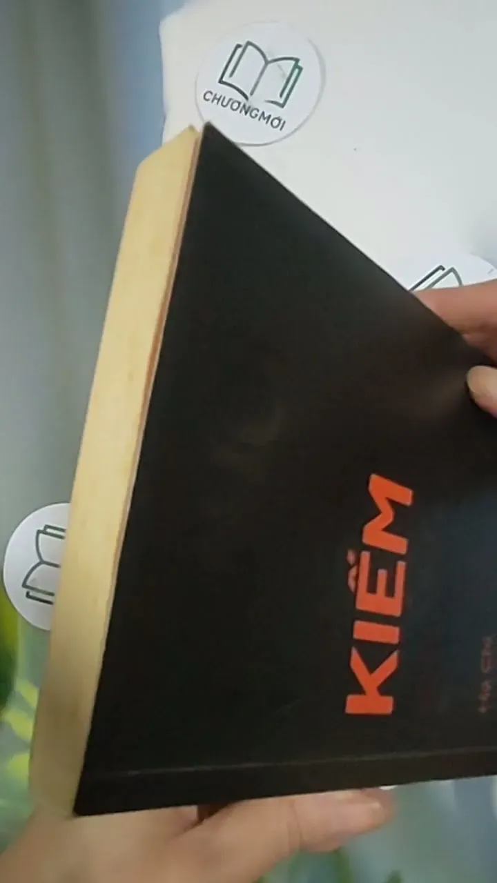 Người Viết Kiếm Sống - Hạ Chi 705643