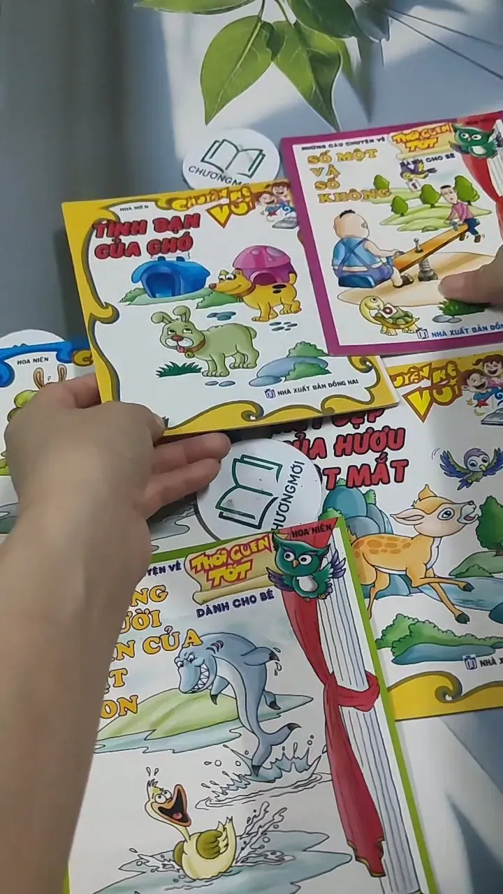 Combo Truyện Màu: Số Một Và Số Không, Tình Bạn Của Chó, Việc Ai Nấy Làm, Nét Đẹp Của Hươu 715656