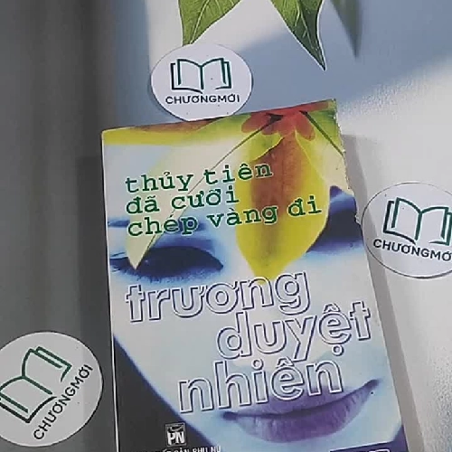 Thủy Tiên đã cưỡi chép vàng đi - Trương Duyệt Nhiên