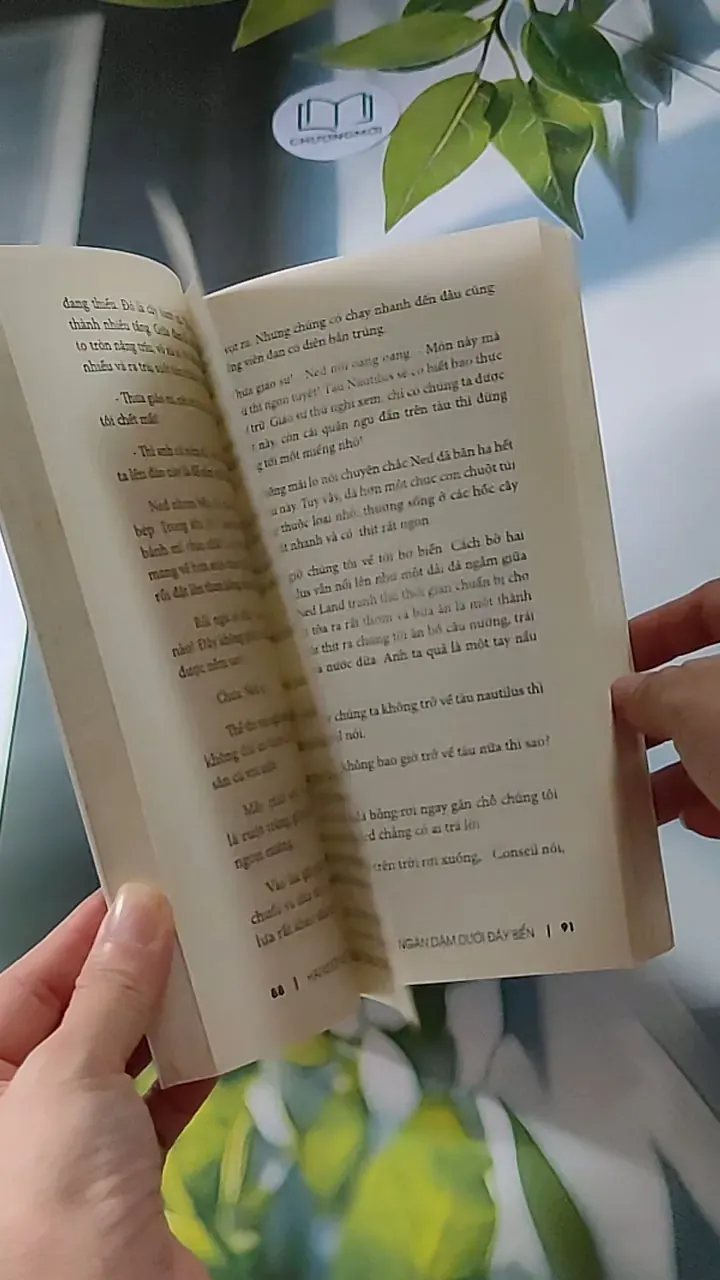 Hai vạn dặm dưới đáy biển 607751