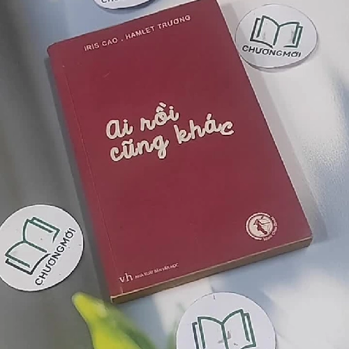 Ai Rồi Cũng Khác - Iris Cao & Hamlet Trương