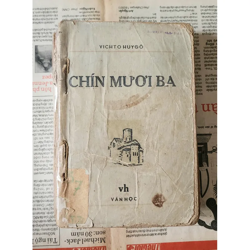 Victor Hugo - CHÍN MƯƠI BA 704963