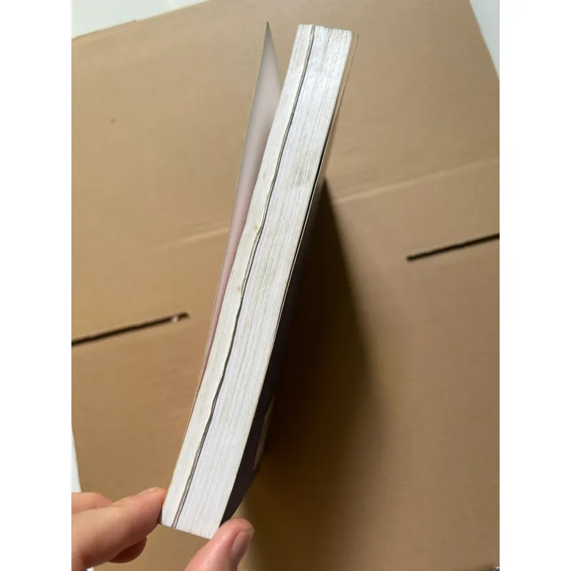 Luật đất đai và văn bản hướng dẫn thi hành (lỗi bung keo vài trang) 608196