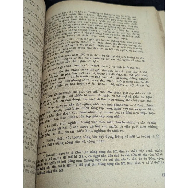 Lịch sử thế giới hiện đại 1945-1975 - nhiều tác giả 727101