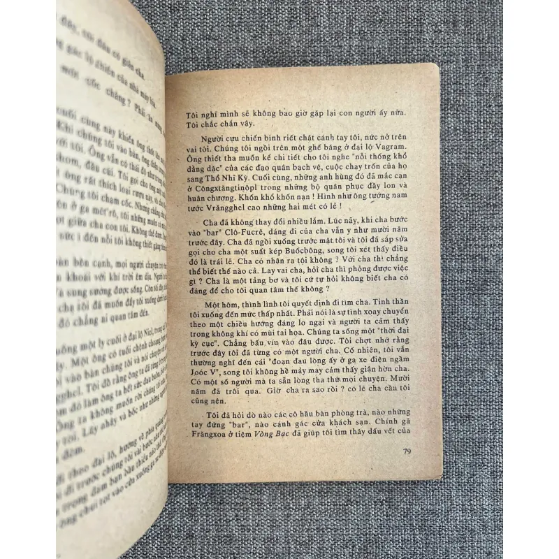 NHỮNG ĐẠI LỘ NGOẠI VI - Patrick Modiano (Nobel Văn học 2014) 994430