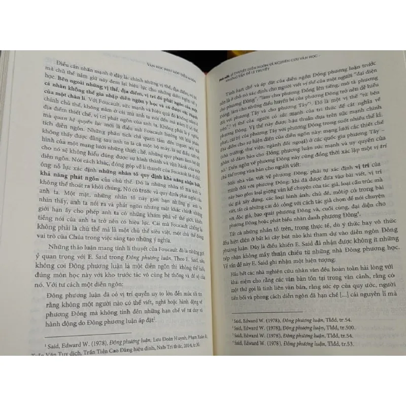 Văn học như một diễn ngôn - Trần Văn Toàn 675560