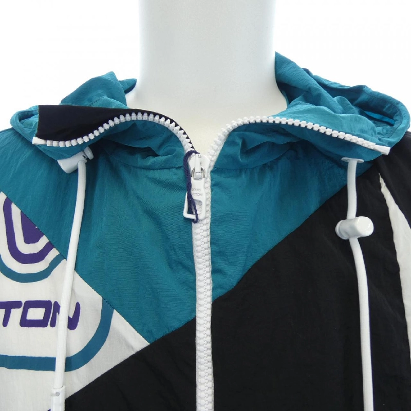 Áo khoác gió LOUIS VUITTON HNB71WP0G - Hàng hiệu Authentic 890151