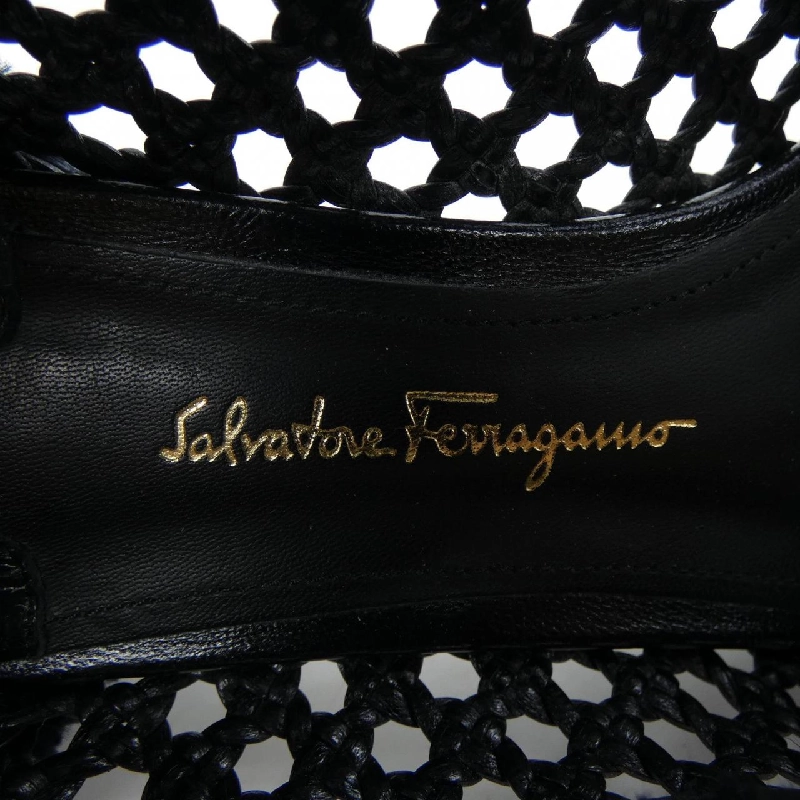 Giày SALVATORE FERRAGAMO 56364 - Hàng hiệu Authentic 827813