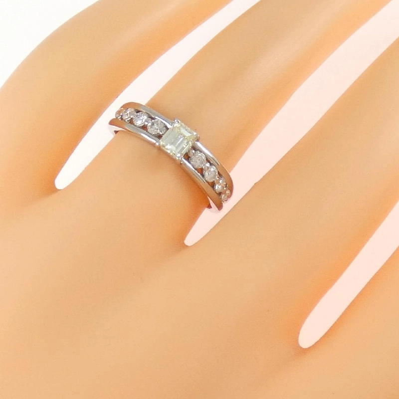 Nhẫn kim cương PT900 0.309CT 669405