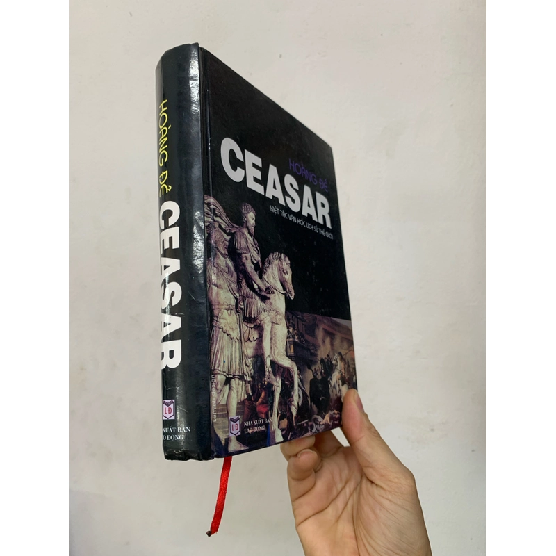Hoàng đế ceasar. Bìa cứng. 999 443227