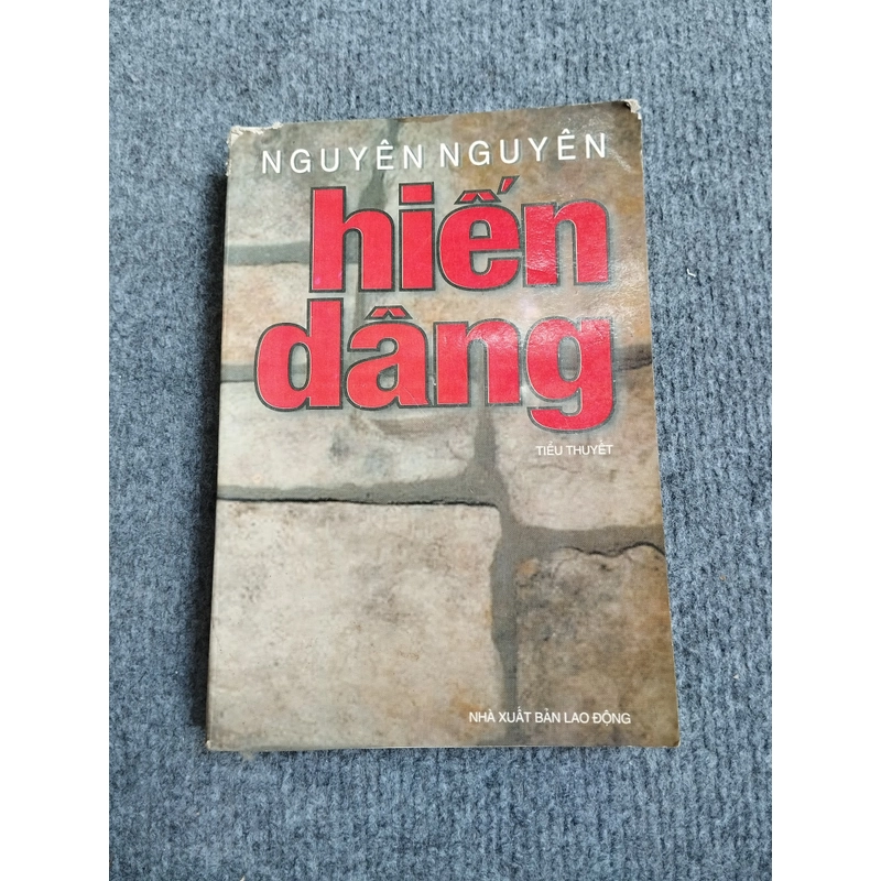 HIẾN DÂNG - NGUYÊN NGUYÊN 469829