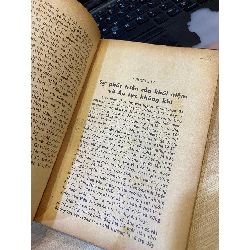 Khoa học và đời sống - James B. Conant 546360