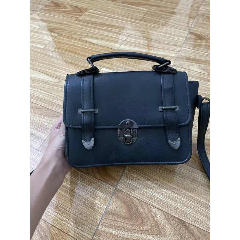 Túi xách nữ xinh xắn  698101