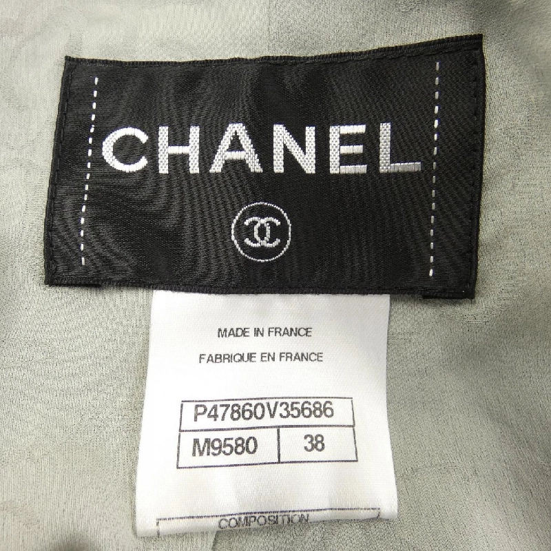 Áo khoác CHANEL P47860V35686 631647