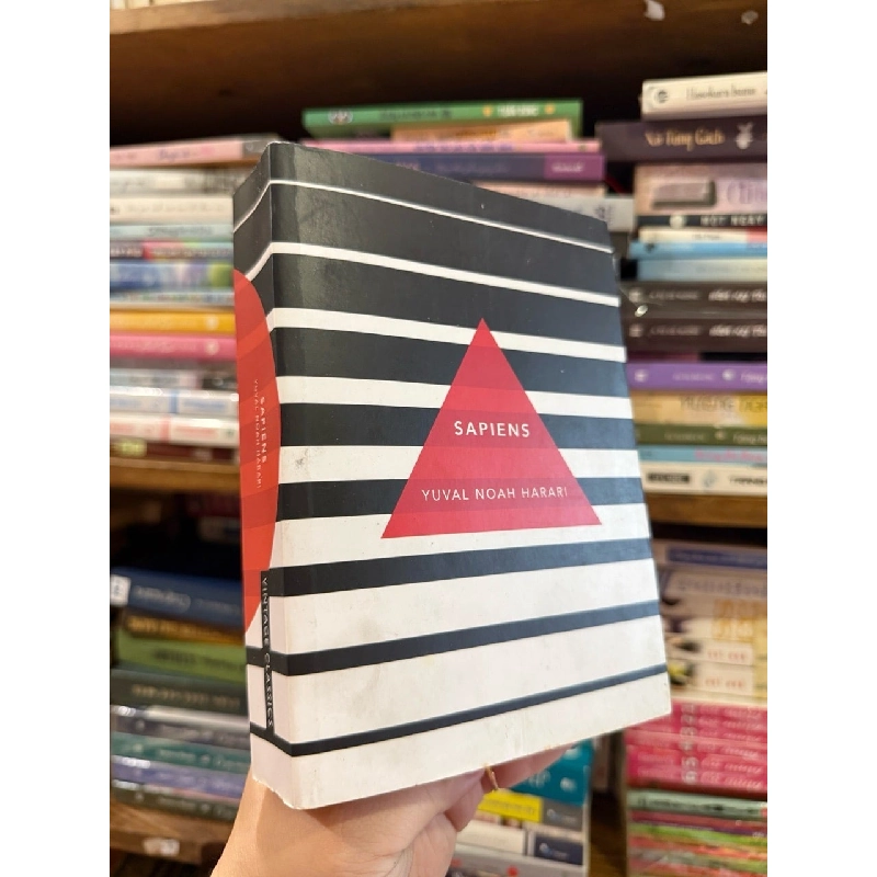 Sapiens - a Brief History of Humankind - Yuval Noah Harari 120822