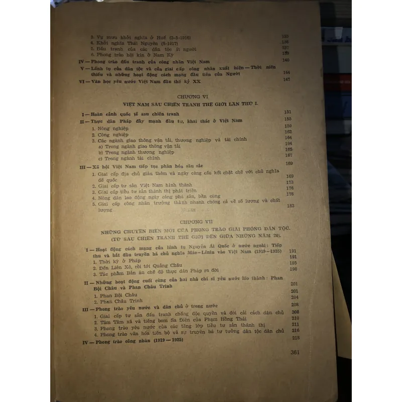 Lịch sử Việt Nam trọn bộ 2 cuốn - Nguyễn Khánh Toàn (chủ biên) 970060