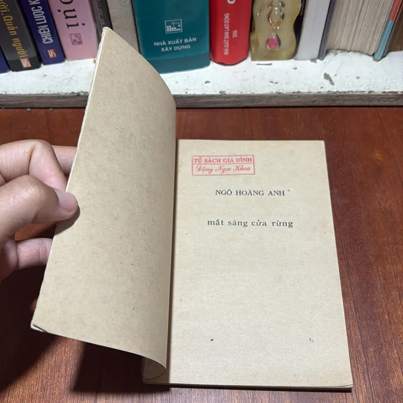 II Thơ: Hương Đồng - Ngô Hoàng Anh, Mai Anh, Mai Thanh Chương, Đồng Bằng - 1981 796471