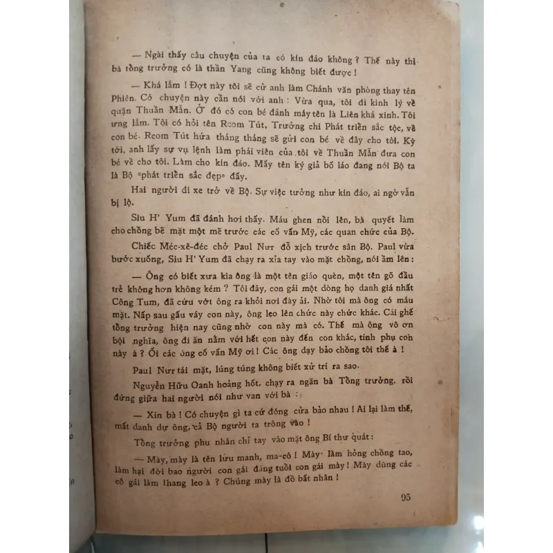 FULRO TẬP ĐOÀN TỘI PHẠM - NGÔN VĨNH  1000756