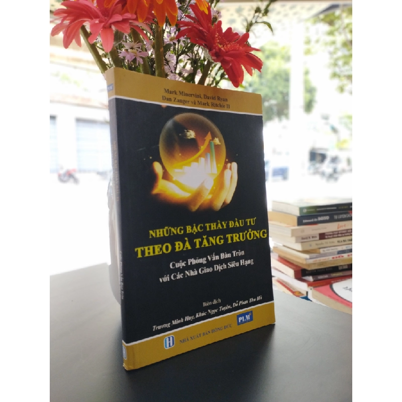 Những bậc thầy đầu tư theo đà tăng trưởng - Nhiều tác giả 353028
