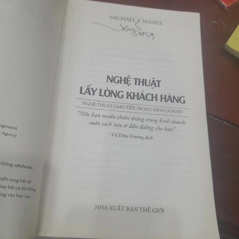 Michael J. Maher - NGHỆ THUẬT LẤY LÒNG KHÁCH HÀNG 379437