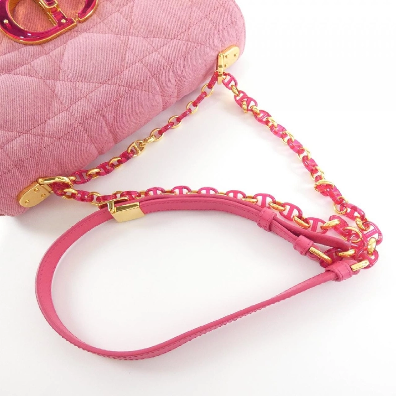 Túi xách vai Dior Caro Medium M9242WTJF của Christian Dior 611401