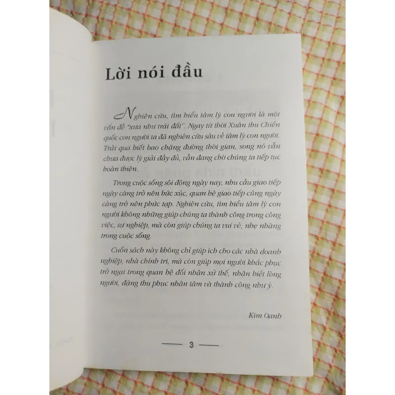 NHÌN THẤU LÒNG NGƯỜI 713505