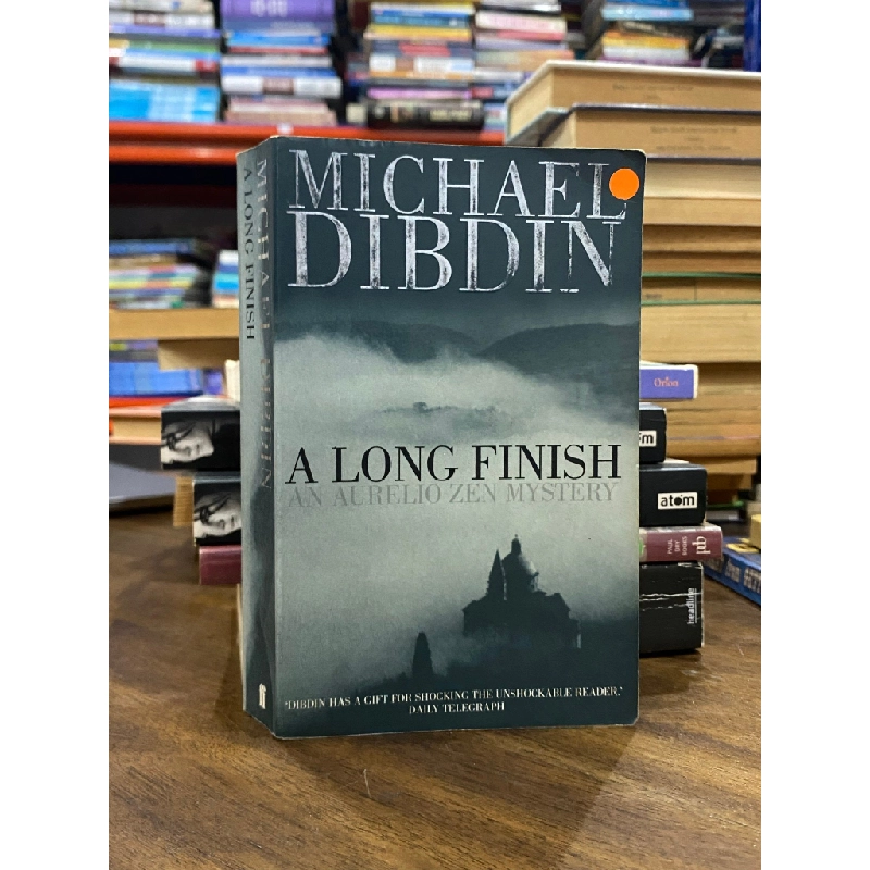 A Long Finish - Michael Dibdin 506819