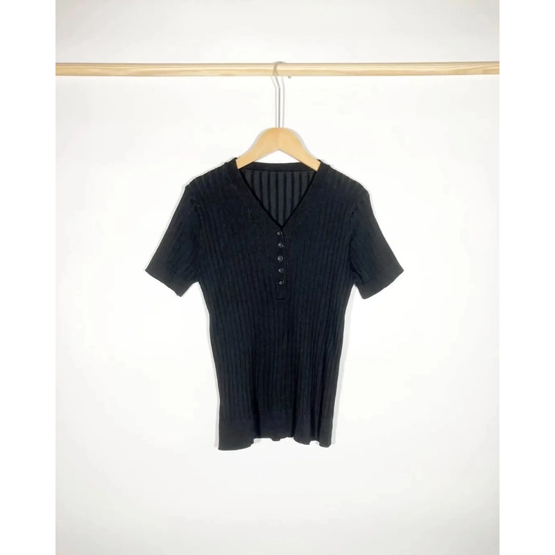 Áo Mongtoghi Hiệu Hàn Size M L
 443989