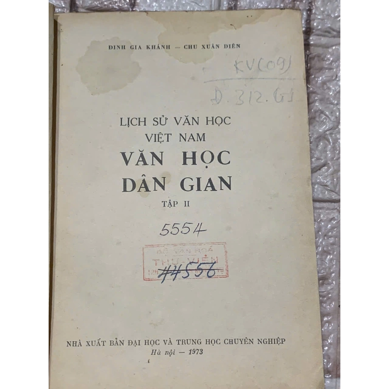 VĂN HỌC DÂN GIAN VIỆT NAM - TẬP 2-1973 539925