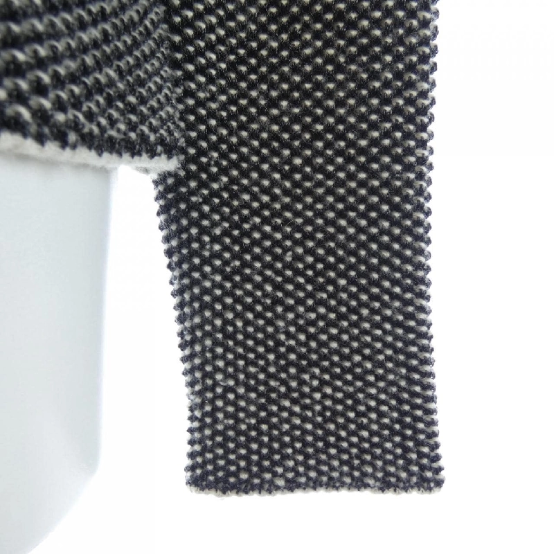 Áo khoác LOUIS VUITTON WTKC36MZK - Hàng hiệu Chính hãng 813274