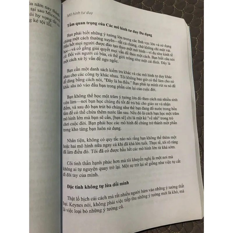 sách Sổ tay niên giám của Charlie Munger ( Poor Charlie’s Almanack ) bản dịch Tiếng Việt 517170