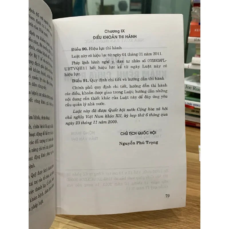 luật khám bệnh chữa bệnh-NXB Hồng Đức 716635