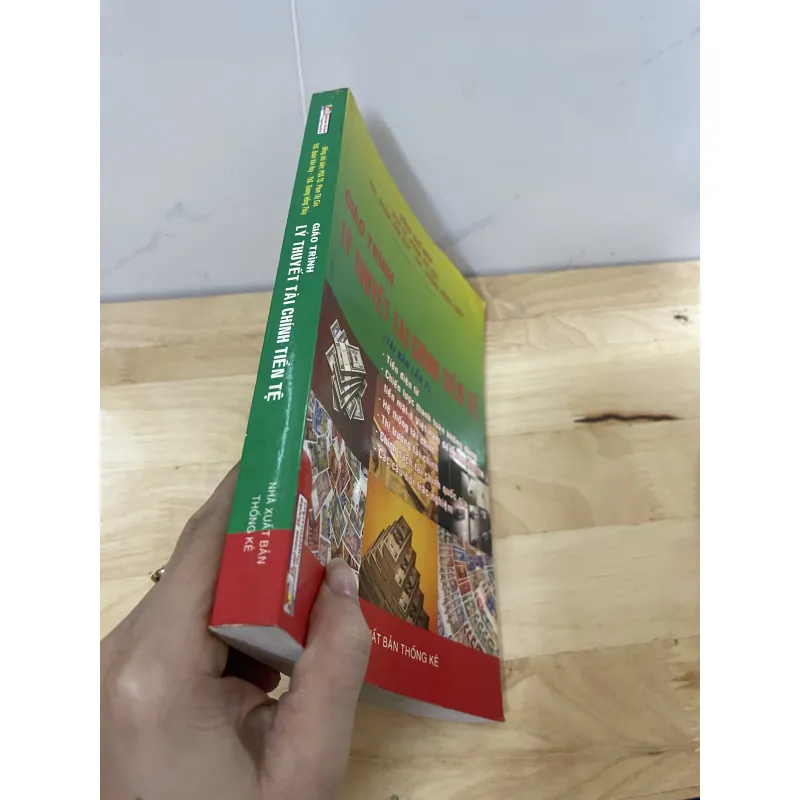 Giáo trình lý thuyết tiền tệ 790694