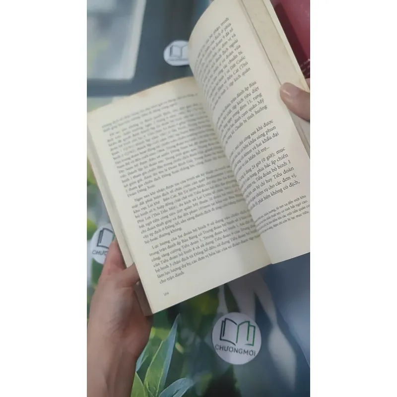 [MIỄN PHÍ BỌC SÁCH] Hồi Ức Chiến Trường - Trần Ngọc Quế 1018895