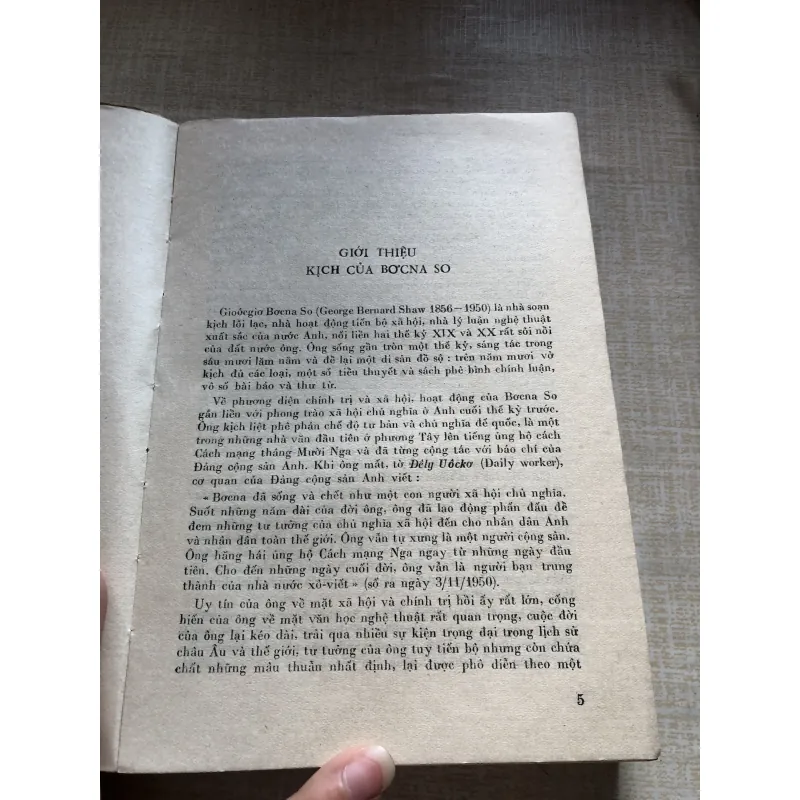 Kịch của Bơcna So 993320