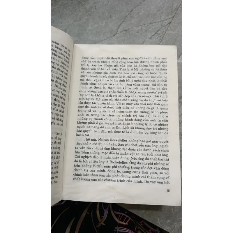 CUỘC CHẠY ĐUA VÀO NHÀ TRẮNG - LÊ NGỌC TÚ 738791