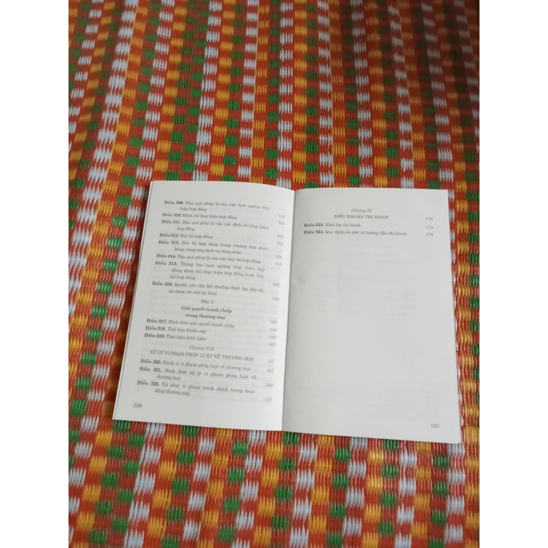 Luật Thương Mại 527365