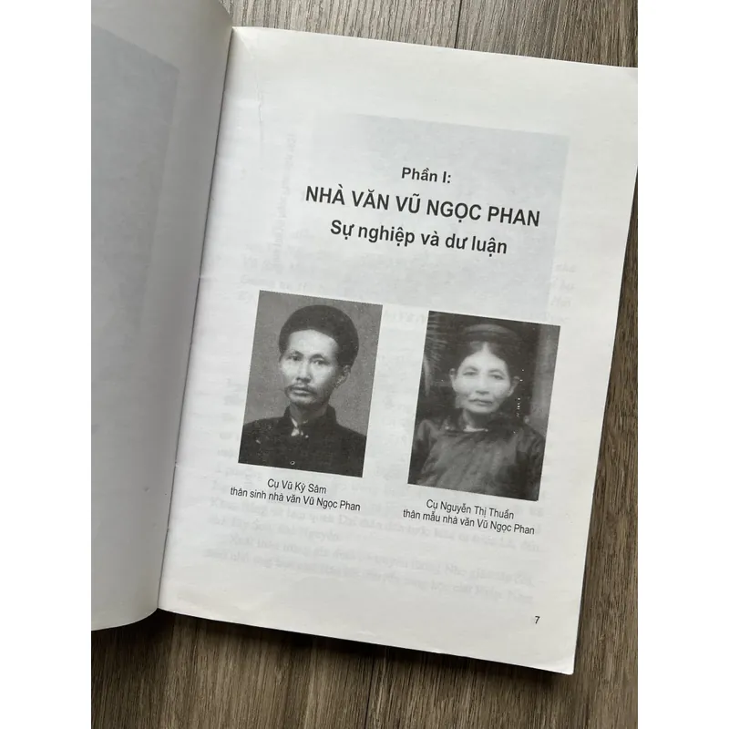 Nhà văn Vũ Ngọc Phan (sách kỷ niệm 105 năm ngày sinh) kèm chữ ký tặng 719232