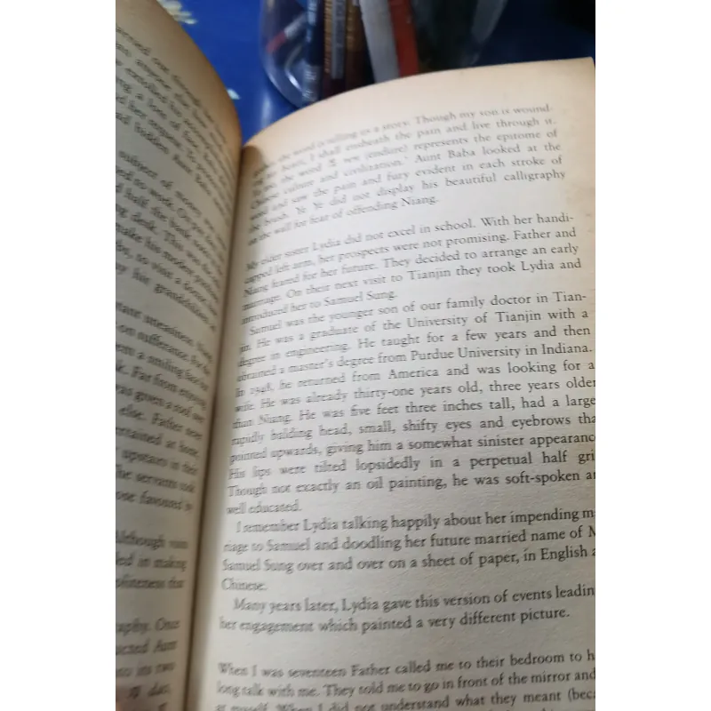 [Tiếng Anh nâng cao] Falling leaves - Jung Chang 1009675