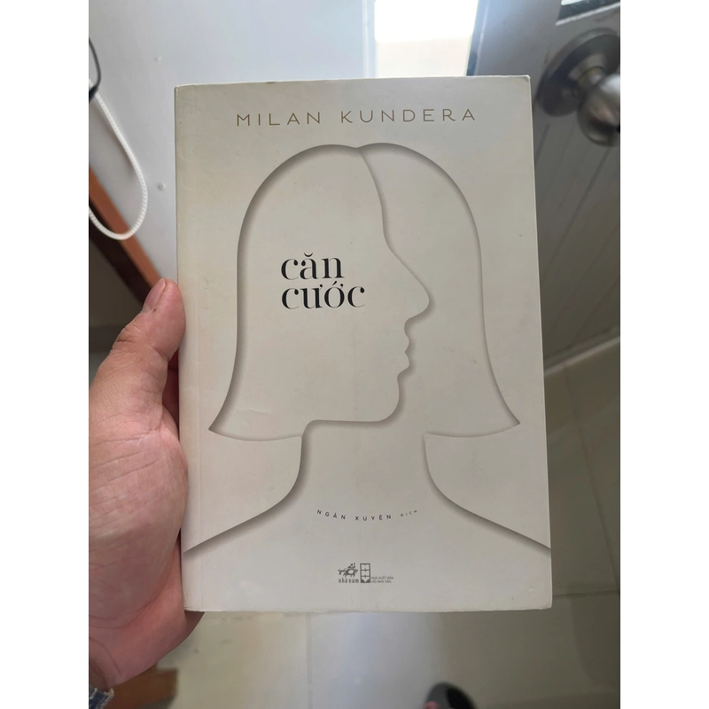 Căn Cước - Milan Kundera, Mới 80% (Hoi) 498872